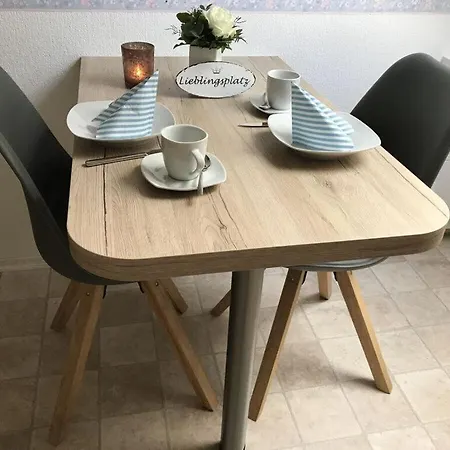 Mr Hannes Modern Retreat